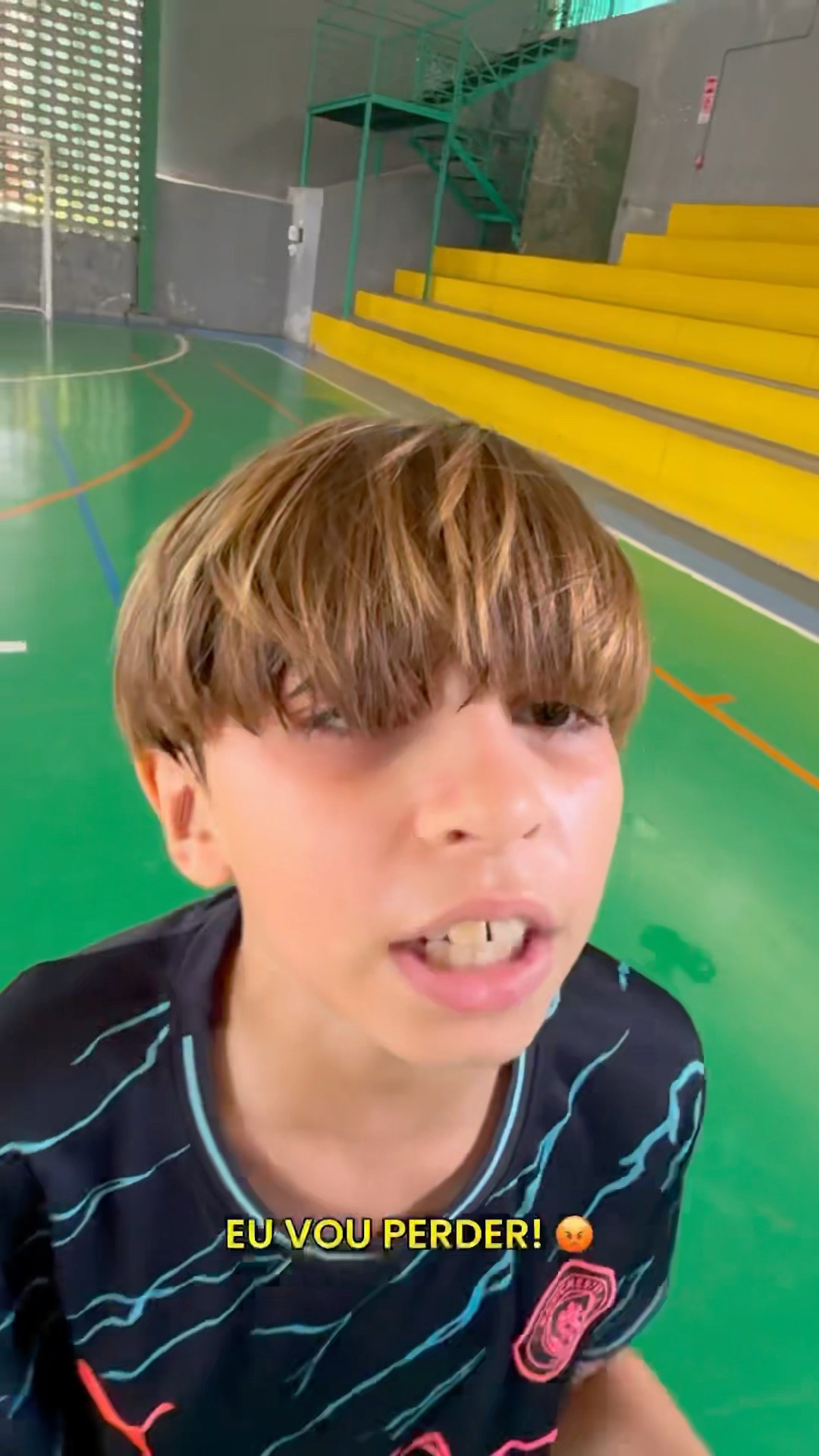 MEU IRMÃOZINHO NÃO PARA DE FUGIR NO X1 CONTRA O REIZINHO! #x1