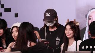 2024.05.19 NMIXX 簽售片段1 Bae裴真率& Sullyoon薛侖娥 Face to Face sign event in Taipei