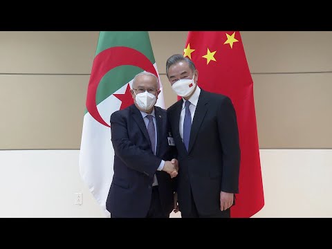 Chinese fm meets algerian fm on sidelines of unga session