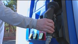 Do gas prices go down during the election season?