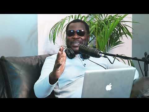 THE HAND OF VERKYS KIAMUANGANA IN RHUMBA MUSIC