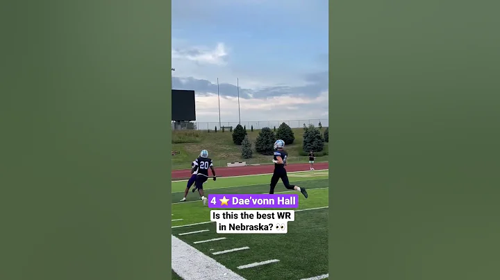 Is Daevonn Hall the best #widereceiver in #nebrask...