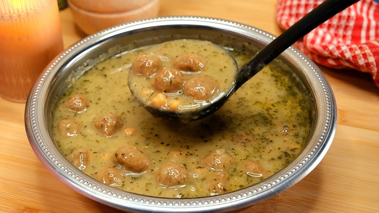 من اطيب الشوربات عندي كبة حيلة لازم تجربوها شتوية بإمتياز ☔