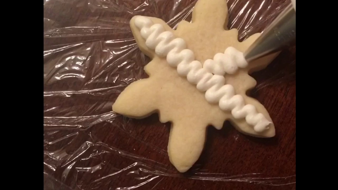 Snowflake sugar cookie tutorial no - YouTube