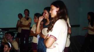 Homenagem Dos Alunos Do Colégio Nossa Senhora De Lourdes Cnsl A Professora Leilane Leandro - 2009