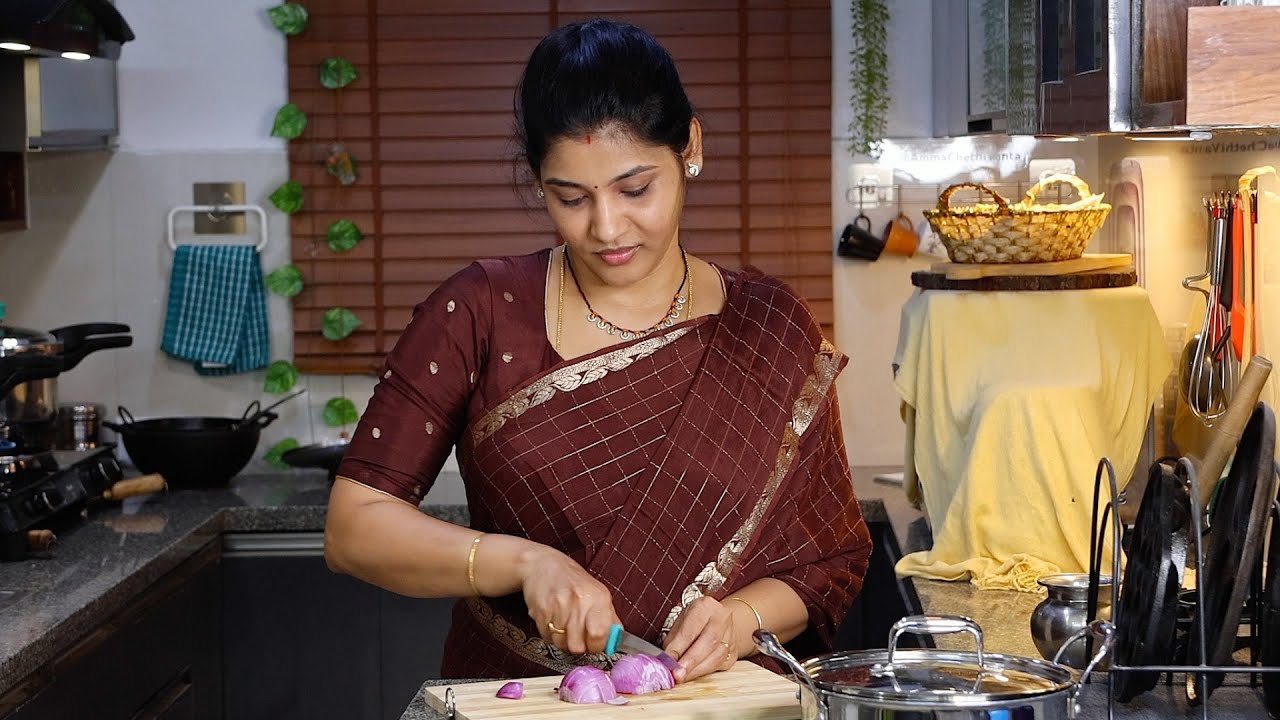 నేను ఇంట్లో 10ని||ల్లో చేసే టేస్టీ ఉలవచారు👌Healthy Laddu Recipe😋మాఇంట్లో అనుకోకుండా జరిగిన ప్రమాదం😔