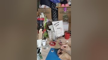 How To Dismantle and Reuse Fabric Covered Buttons!