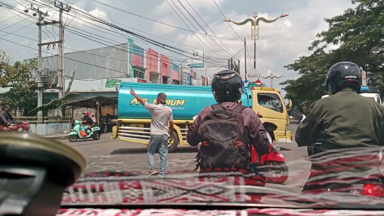 Day 24 kerja; Panas terik dan angin kencang 🙂