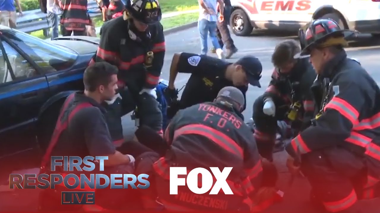 car crash scene in remember the titans The First Responders Arrive At A Crash Scene | Season 1 Ep. 5 | FIRST RESPONDERS LIVE