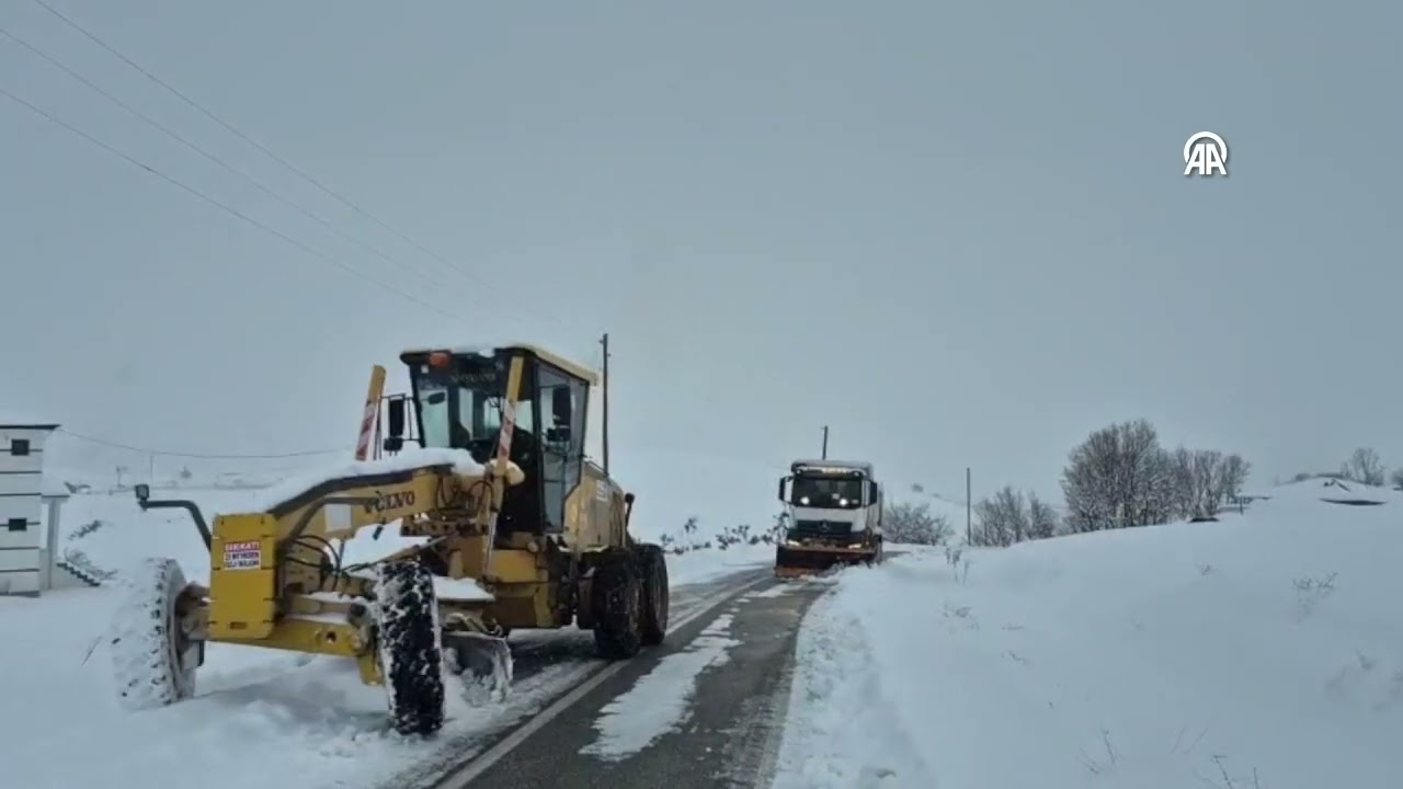 Kar nedeniyle 191 mahalleye ulaşım sağlanamıyor