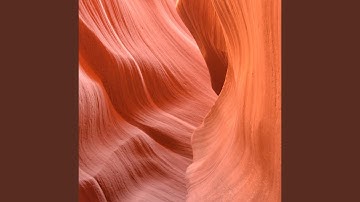 Pulsating Backdrops for Luxurious Hotel Getaways