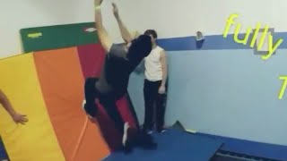 WALL FLIP TUTORIAL- BACKFLIP OFF A WALL