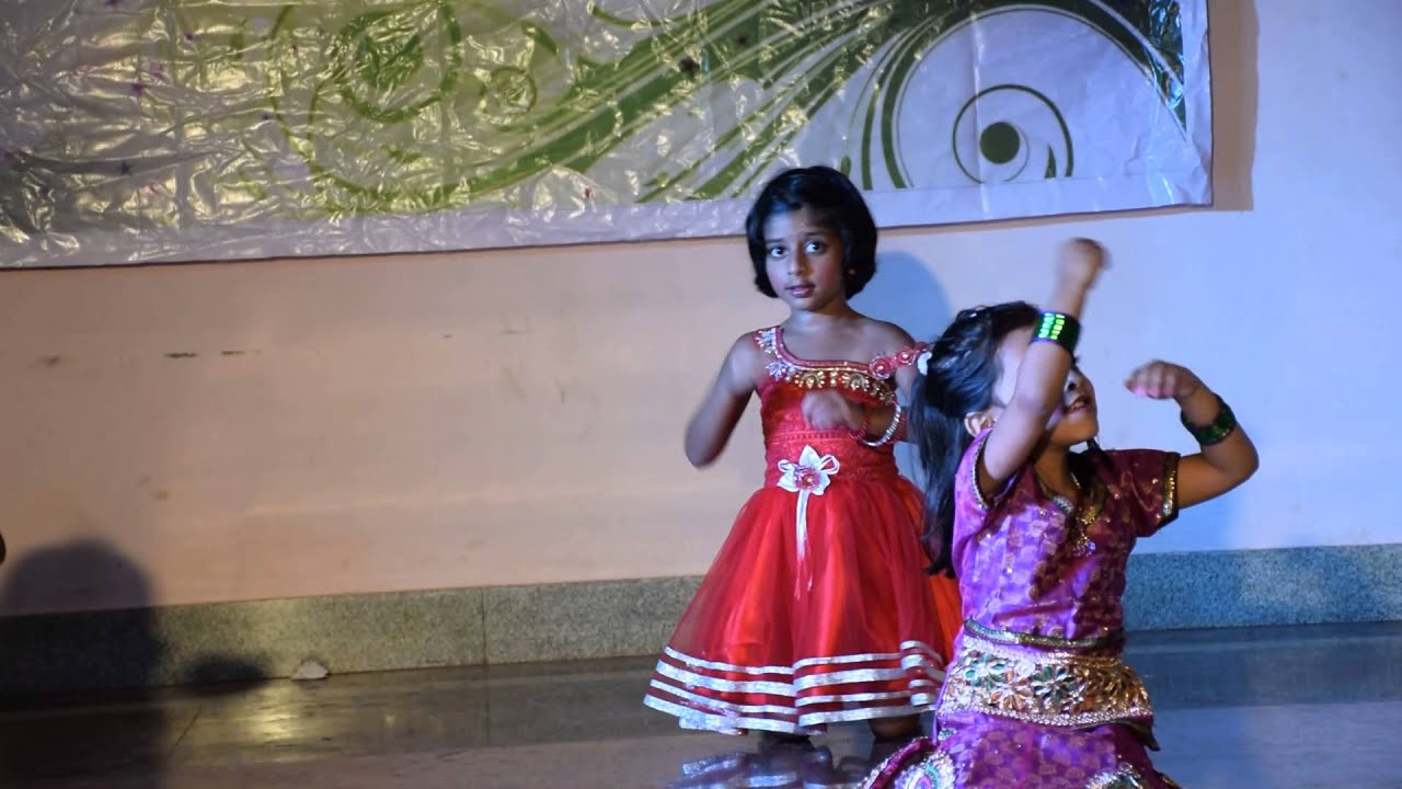 Shambhavi Dance in Kidzee Annual Day - YouTube