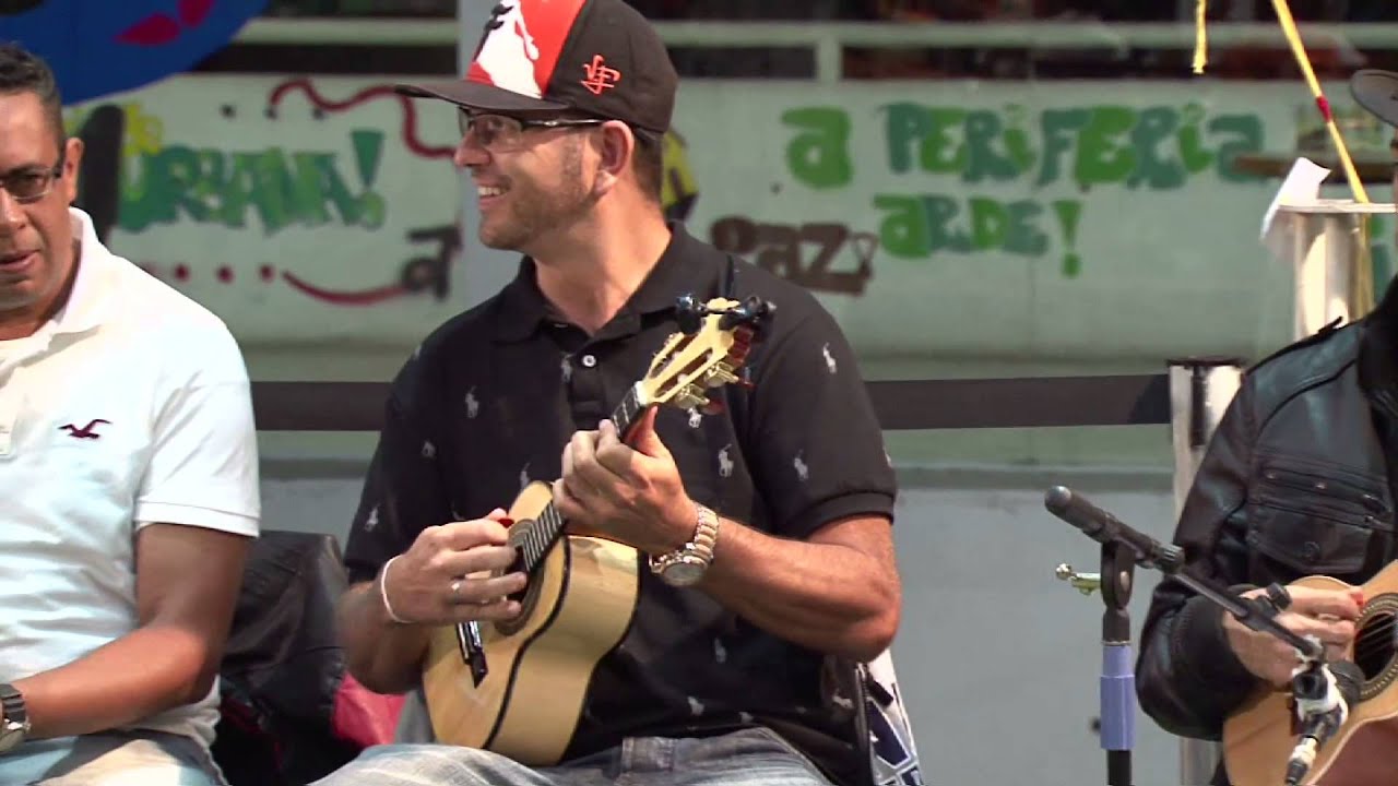 Nego Bira - Mutreta (Ao Vivo no CCJ) vivo y85