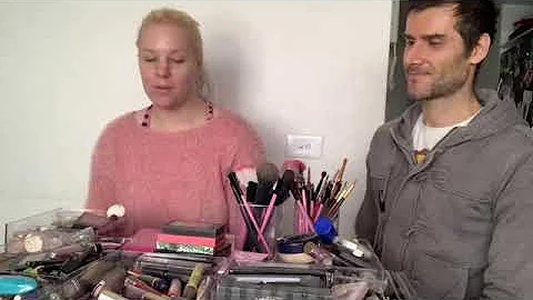 My Fianc does my makeup!