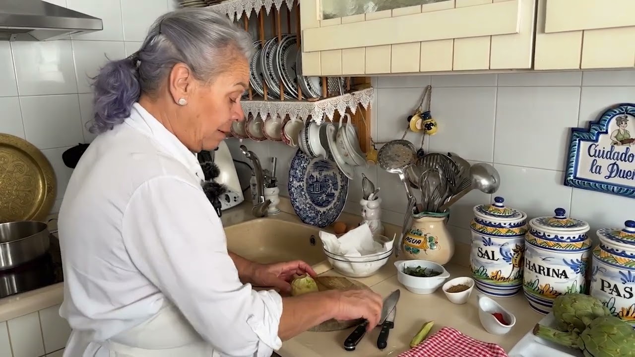 Habas con alcachofas en guiso