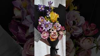 Let’s create a bouquet together!#flowers #florist #diy #bouquet #flowershopvlog #artificialflowers