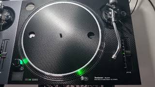 Andy And Leigh - Your Technics Sl-1210Mk2 Carbon Beauties Are Ready To Rock