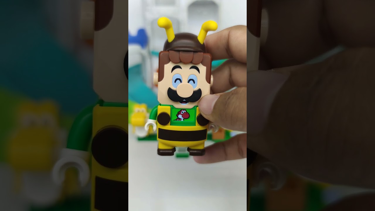 Cracking Yoshi's Dinosaur Egg with Lego Bee Luigi: A Fun Adventure! 