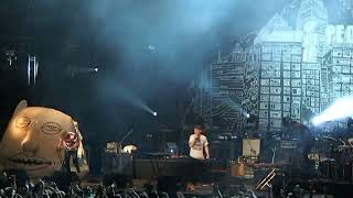 Pumped Up Kicks - Foster the People (Live in the Philippines)