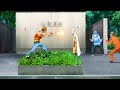 ワンパンマン - Saitama only taught the thugs how to bully him properly and the end ...