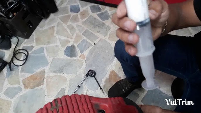 INTENTÉ REPARAR MIS AIR MAX PINCHADAS CON SILICONA Y ESTO ES LO PASÓ. 2022 - YouTube