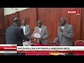 Bazukkulu ba Katongole abeddira Ente basisinkanye okubayozaayoza ekika kisiimye