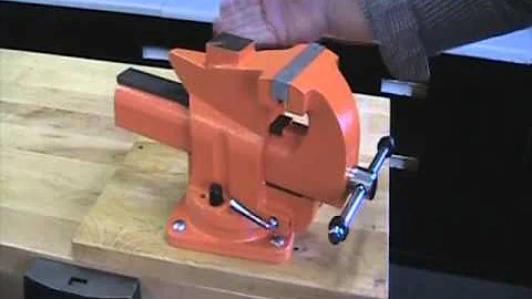 30105 PONY Bench Vise