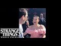[SUBTITULADO] Stranger Things 3 premiere| Alfombra de la curiosidad con el profesor Clarke