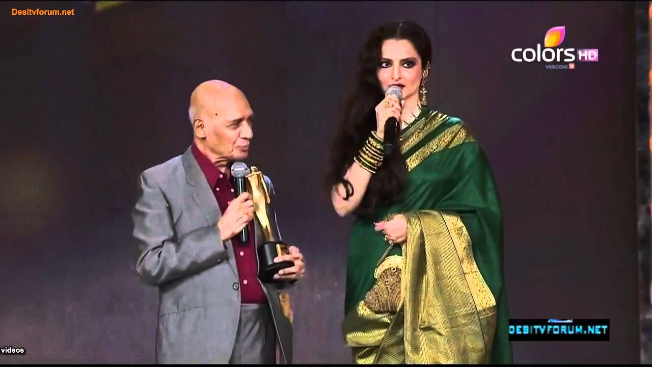 Diva Rekha Rekha in Mirchi Music Awards