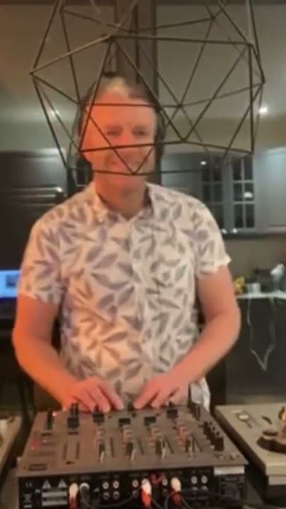 Download lagu Anybody know these 2 hardcore bangers from 1992