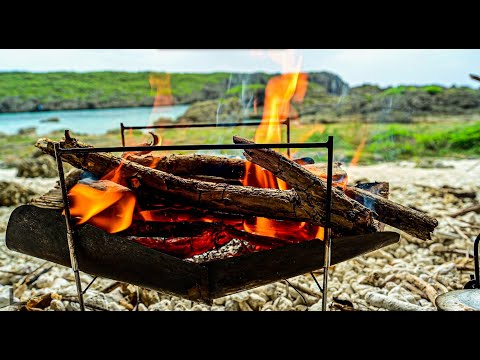 【ソロキャンプ】離島の海辺で洞窟野営⛺️solo camping