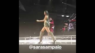 FIERCE SARA SAMPAIO IN PUNK & MING XI 2nd TIME ABOUT TO FALL FROM THE RUNWAY