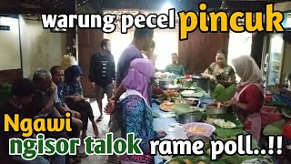 Warung pecel pincuk ngisor talok yu Sri