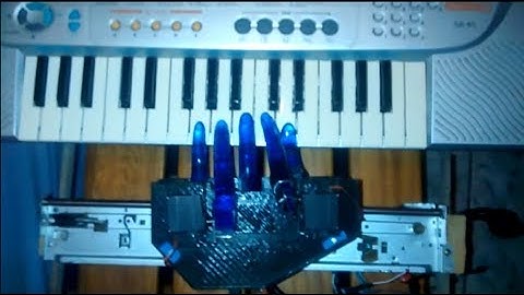 Mão Robótica que Toca Piano - Projeto com Arduino UNO - IFSULDEMINAS - Tocando Asa Branca