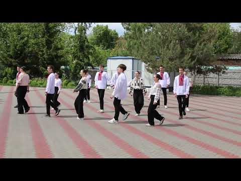 З вишиванкою в сердці до перемоги