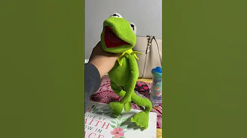 Dancing Kermit