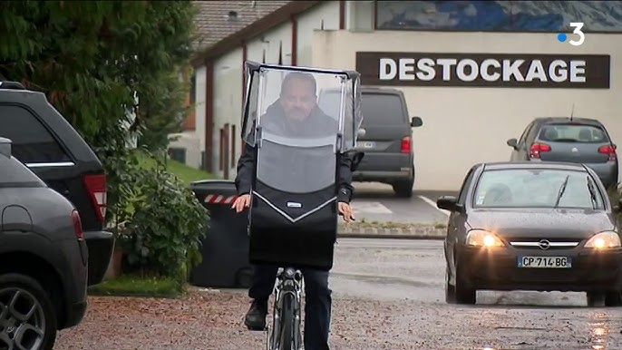 Georgia in Dublin Rain Wrap Protection pluie vélo pour jambes cycliste