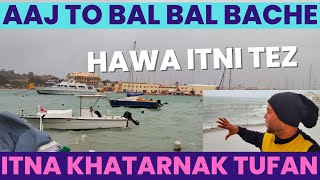 Vlogging The Storm In Malta 😬 | Itna Khatarnak Tufan 😱| Heavy Storm In Malta