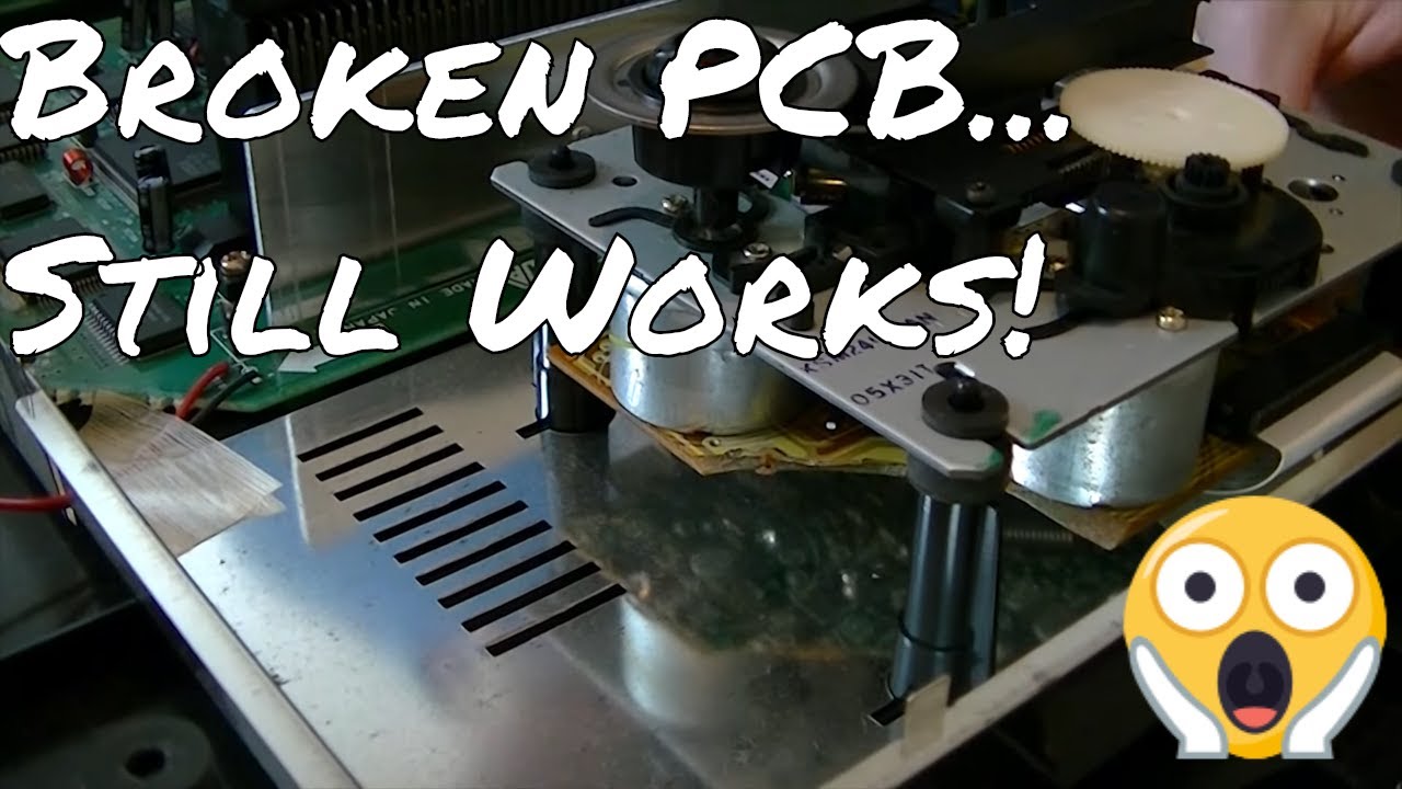 The Mega CD/Sega CD 2 That Won't Die - Broken PCB, Blown Fuse and Grinding CD Drive Gears - YouTube