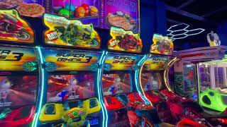Inside Orlando’s NEW24 Hour,  Two Story Arcade : Arcade Time