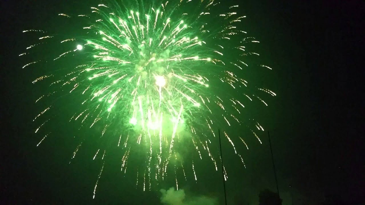 Pontypool Fireworks Display 4K! 05/11/14 "Ending" YouTube