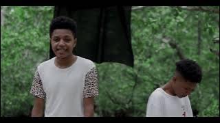 SEBENARNYA -  SB FAMMZ FT SHINE OF BLACK ( OFFICIAL MUSIC VIDEO)