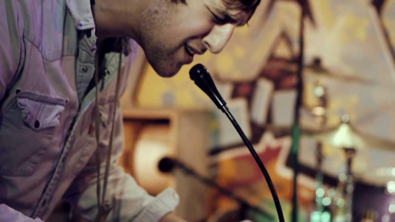 在 YouTube 上观看 DDG Sessions: HUMANS "Plus Rien" Pt. 1 在 YouTube 上观看 DDG Sessions: HUMANS "Plus Rien" Pt. 1