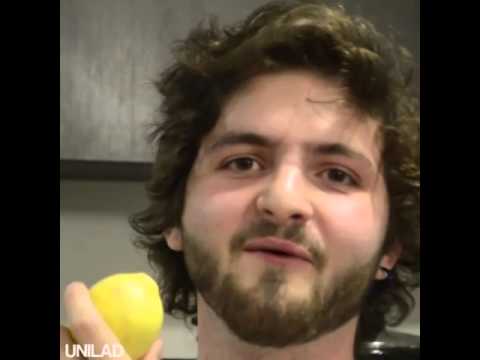 When life gives you lemons" vine - YouTube