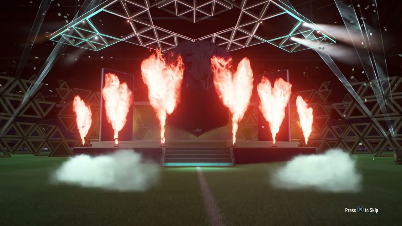 Gelson Martins in a pack (FIFA 22) 