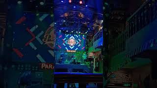 At Paradiso Bar Gill