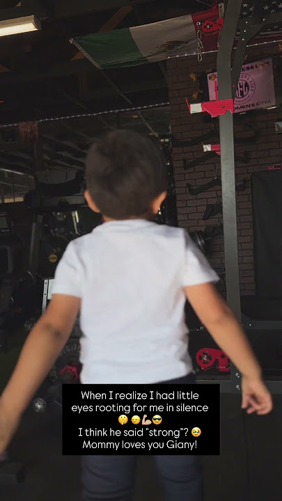 My boys are the only two humans I’m trying to impress 😘💪🏼 #boymom #musclemommy #momstrong #lift