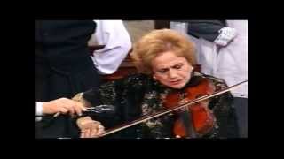 Olga Ramos, "El violín que habla" en Luar. Televisión Galicia 1994.