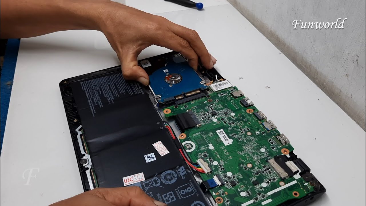 How to remove the Aspire ES1- 111- COKZ laptop HDD